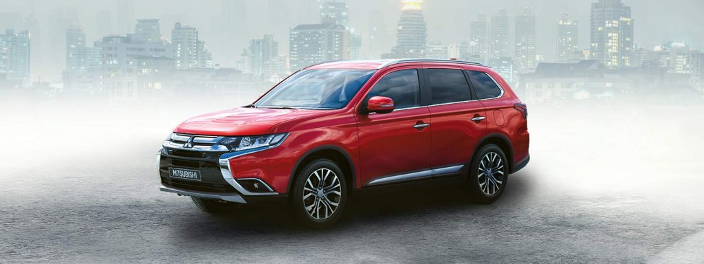 Pajero-Demo-Car-outlander
